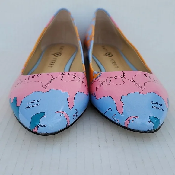 NWOT KATY PERRY THE SISTER MAP PRINT FLATS - Picture 2 of 9